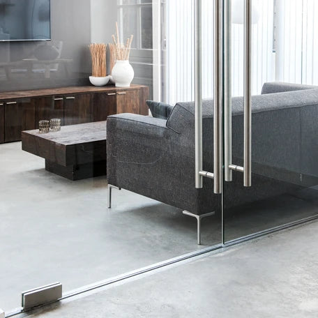 Glas und Spiegel Reiniger